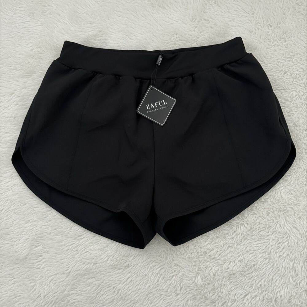 NWT Zaful Women's Black Running Shorts - Size L
 b88